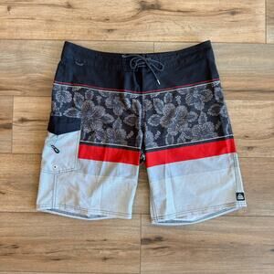 Reef Mens Swim Trunks Board Shorts Size 34 Mali Floral Surf Red Stripe Y2K style